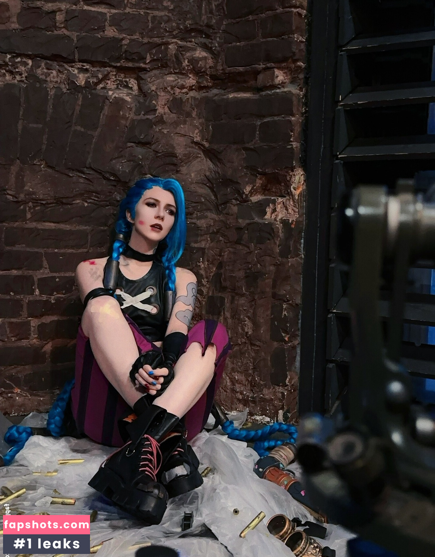 Mik Allen gallery photo #157