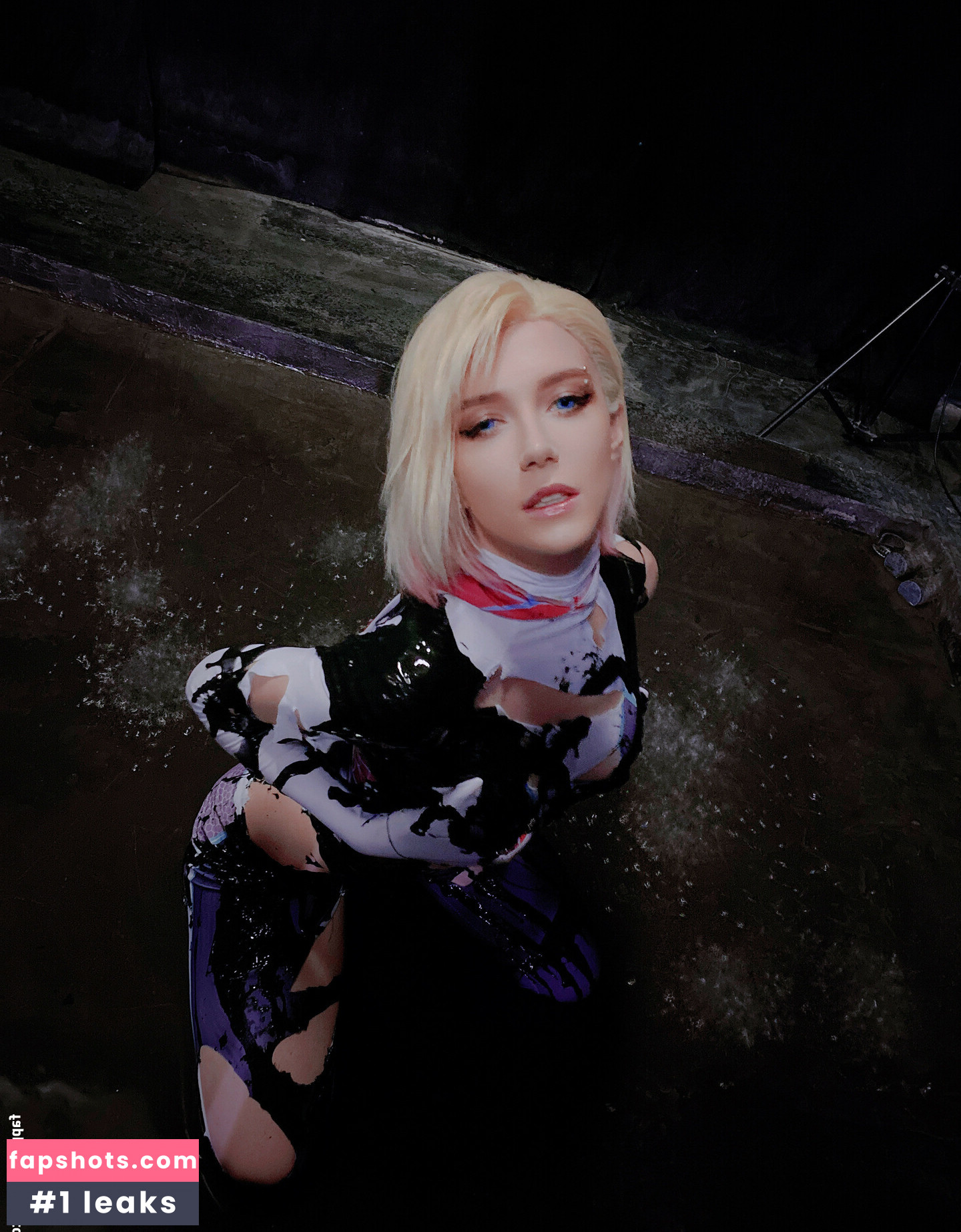 Mik Allen gallery photo #384