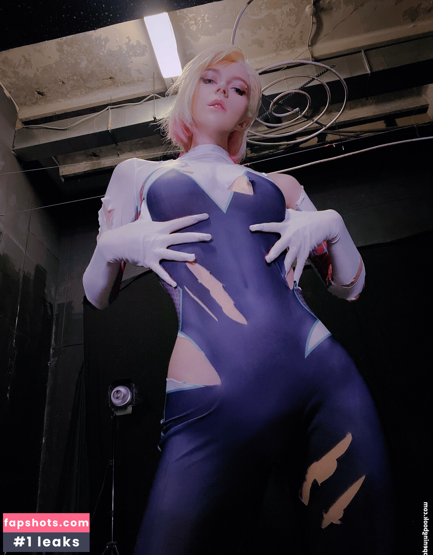 Mik Allen gallery photo #402