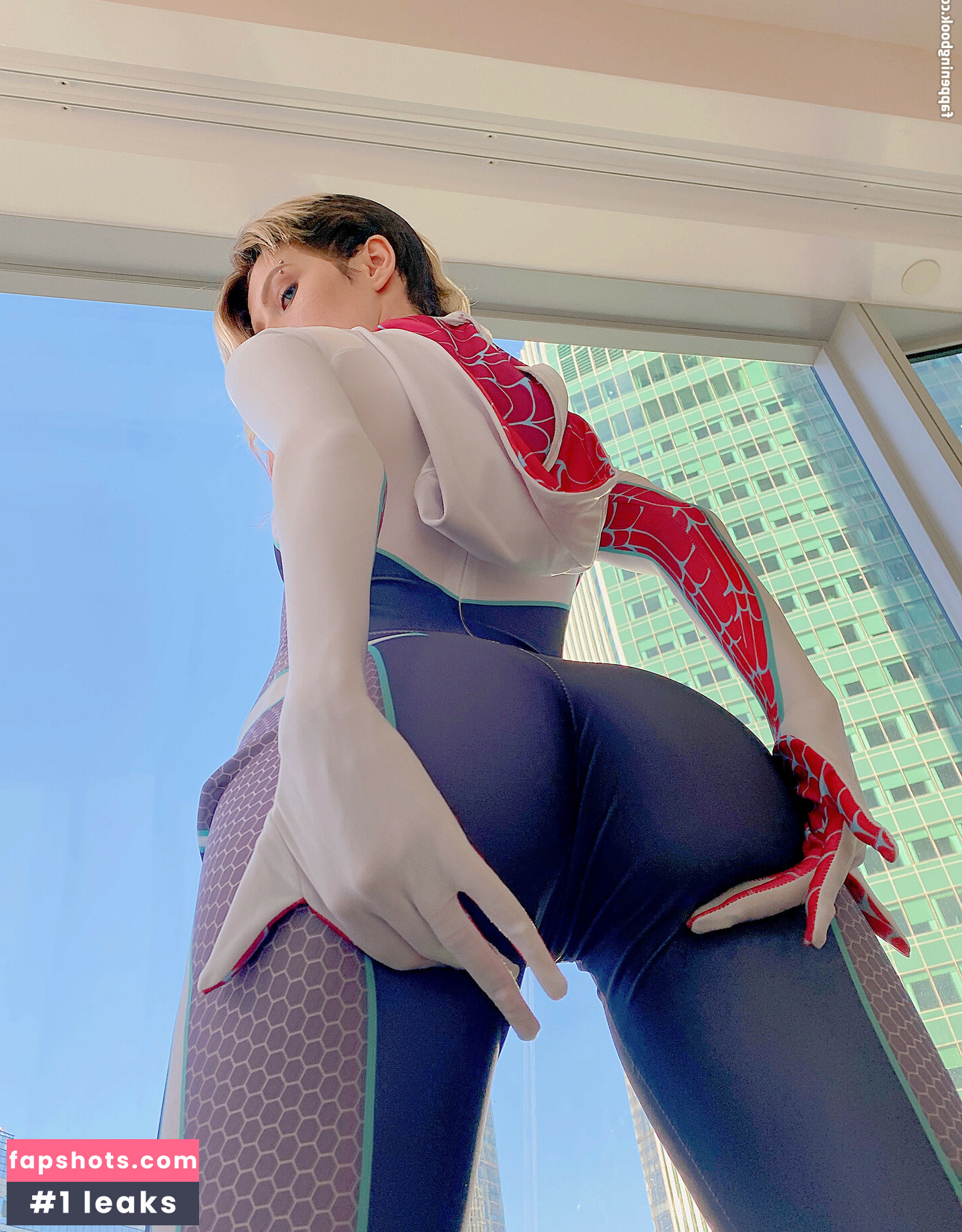 Mik Allen gallery photo #407