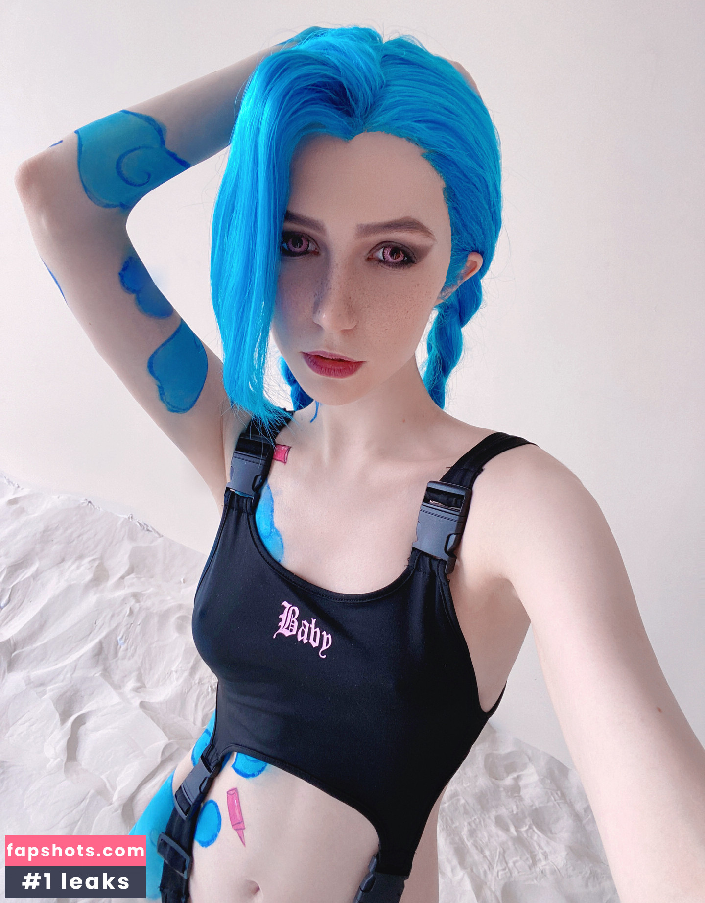 Mik Allen gallery photo #427