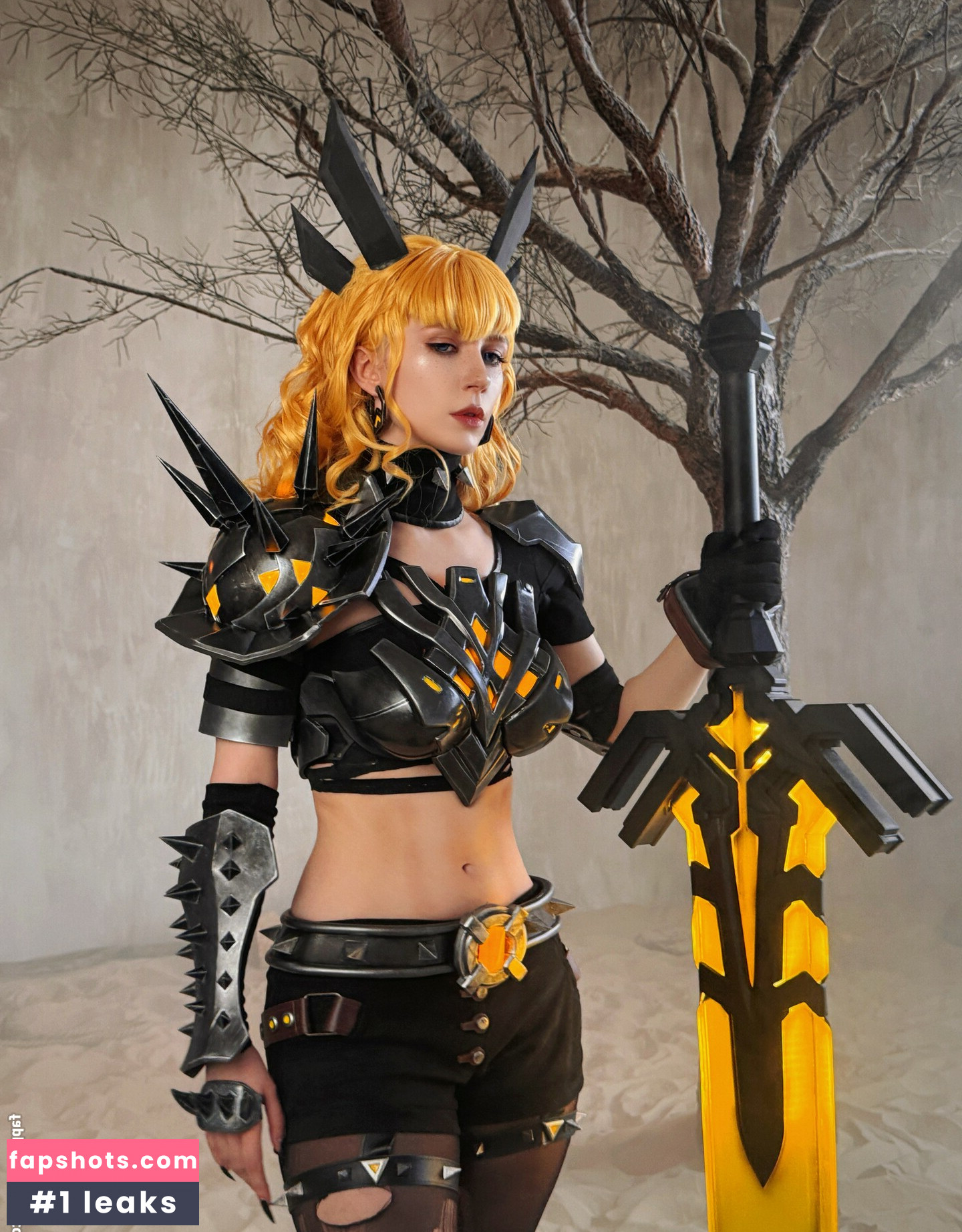 Mik Allen gallery photo #47