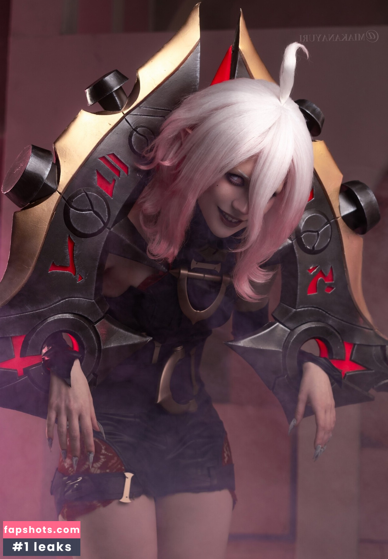 Mik Allen gallery photo #94