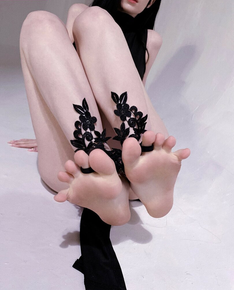 mik-allen gallery photo #1017