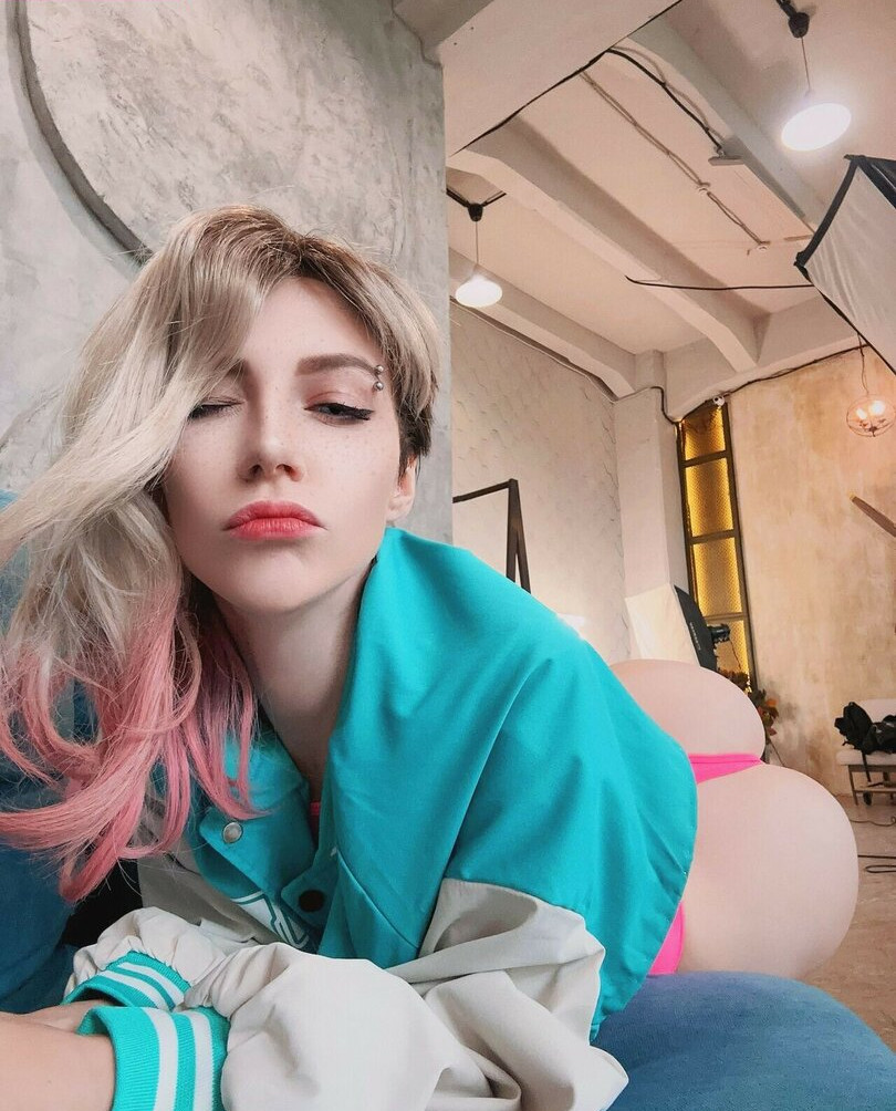 mik-allen gallery photo #1090