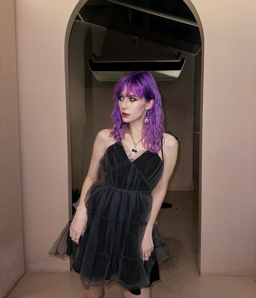 mik-allen gallery photo #1186