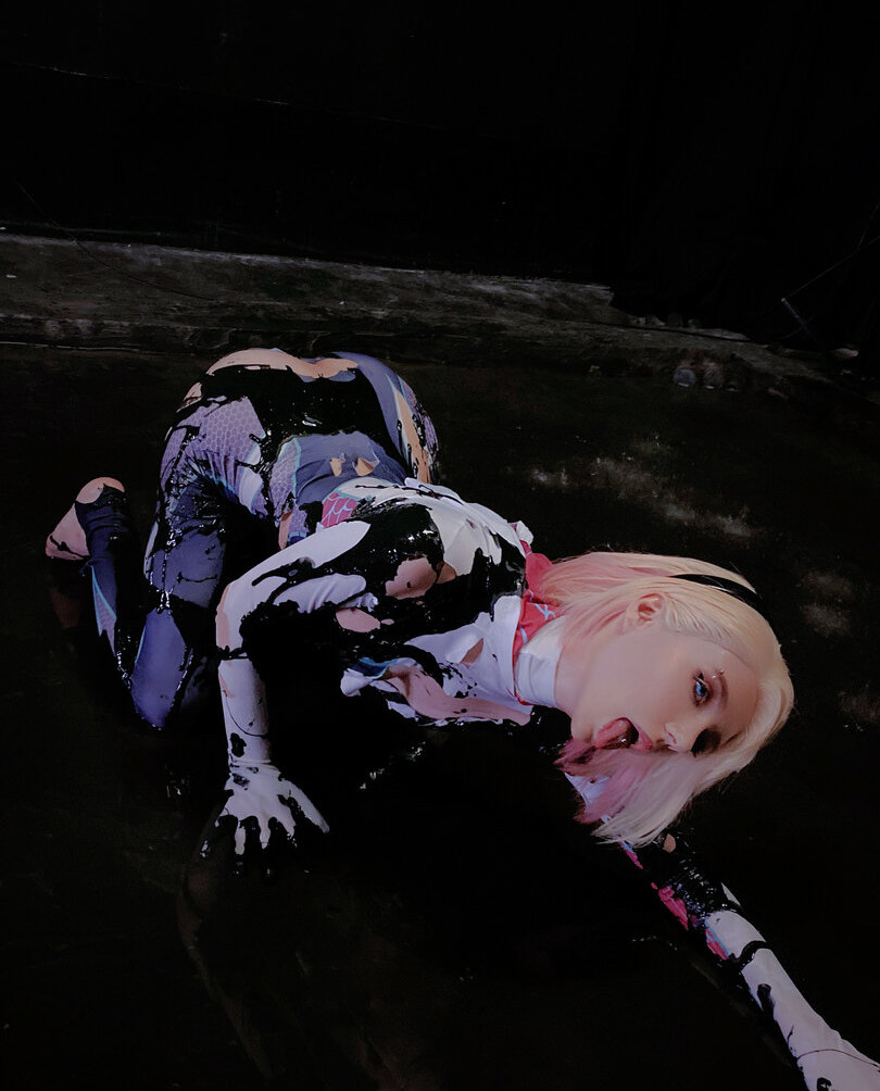 mik-allen gallery photo #1355