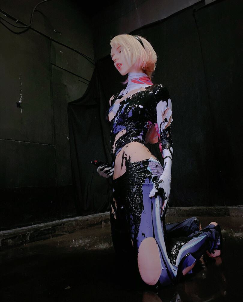 mik-allen gallery photo #1367