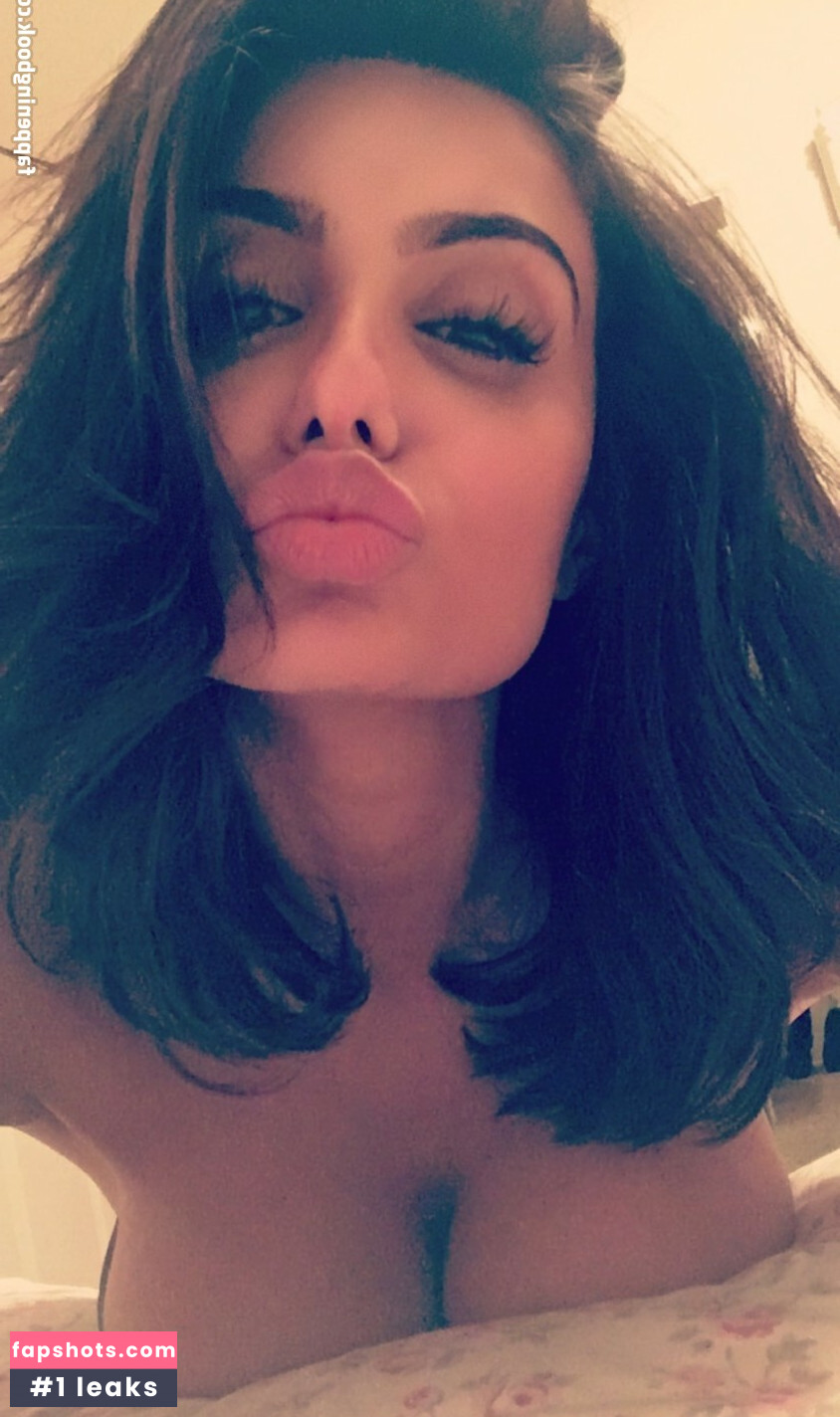 Mikaela Hoover gallery photo #39