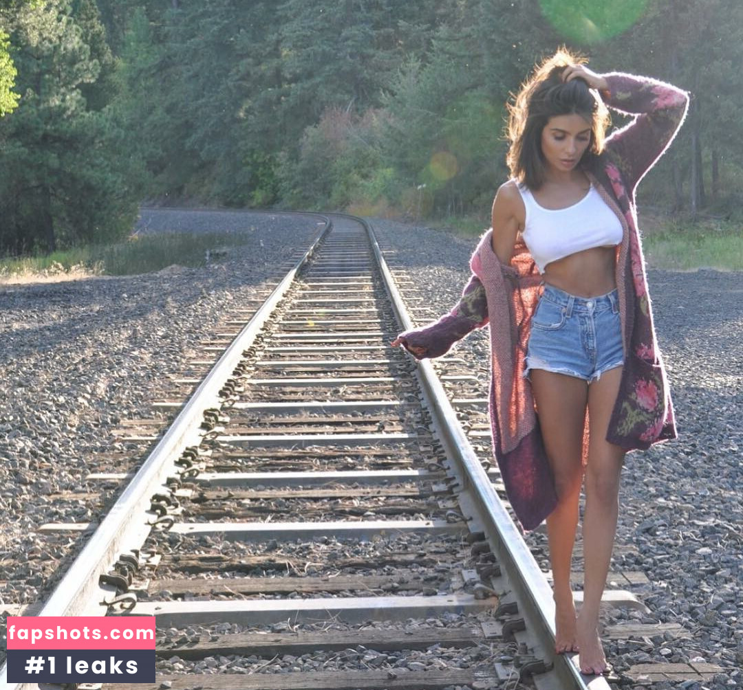 Mikaela Hoover gallery photo #42