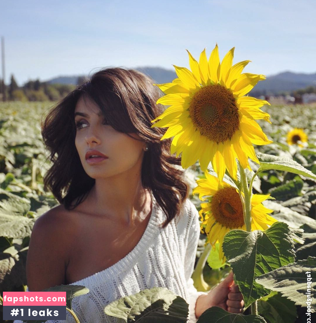 Mikaela Hoover gallery photo #55