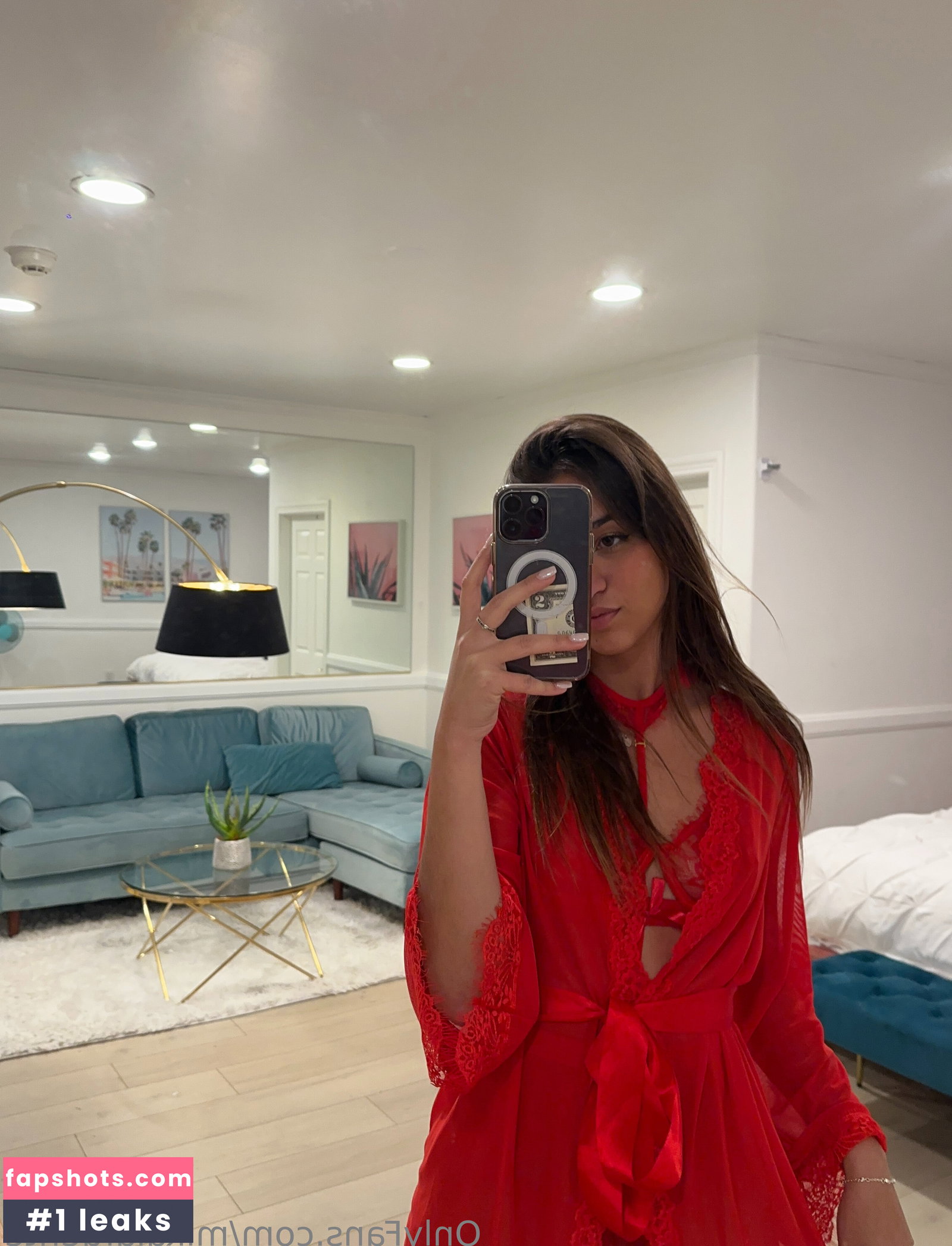 Mikaela Lafuente gallery photo #4107