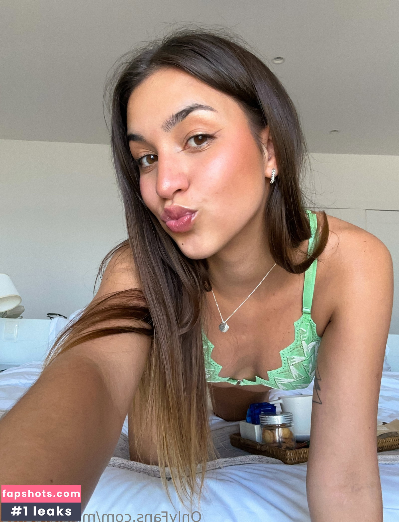 Mikaela Lafuente gallery photo #3334