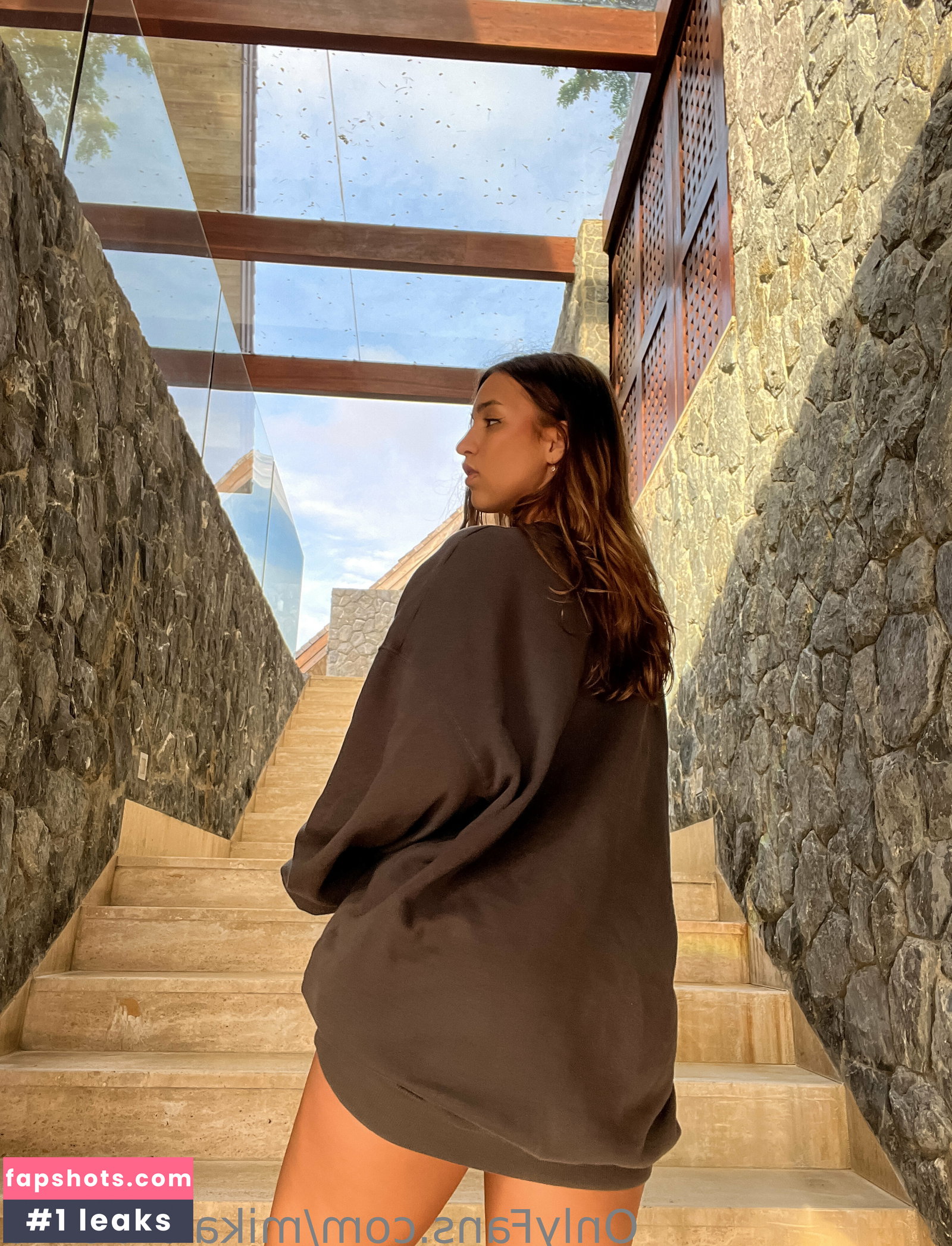 Mikaela Lafuente gallery photo #457