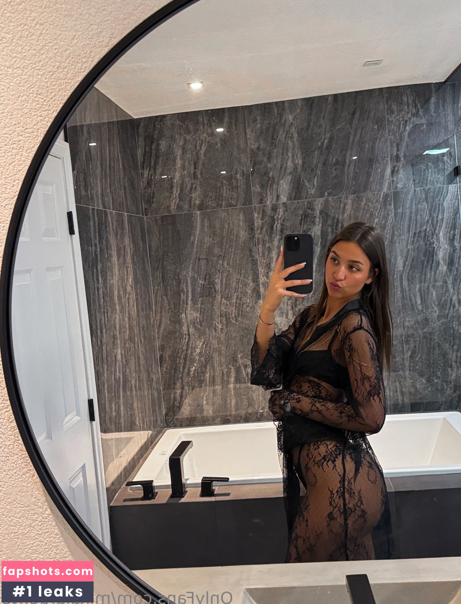 Mikaela Lafuente gallery photo #148