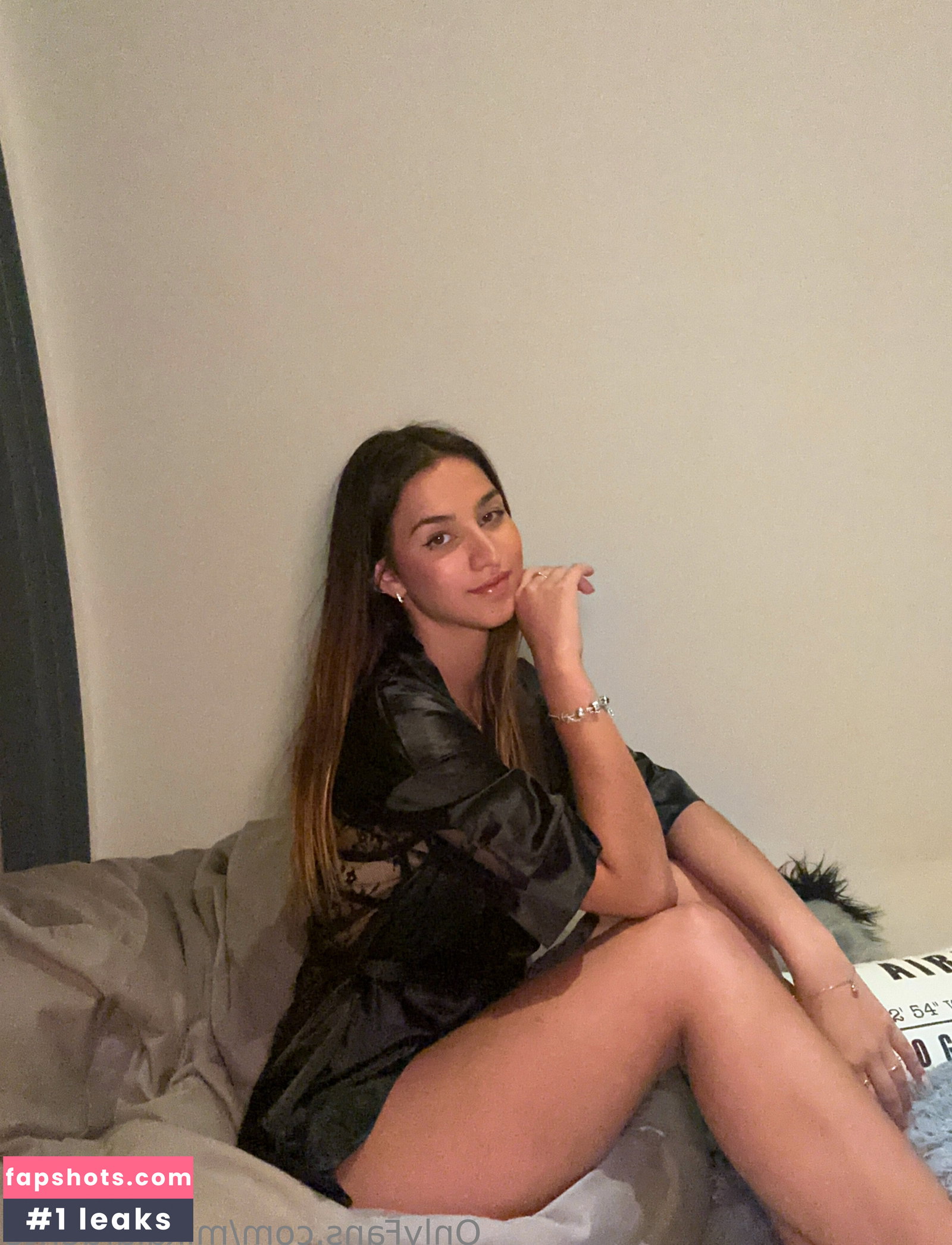 Mikaela Lafuente gallery photo #2551