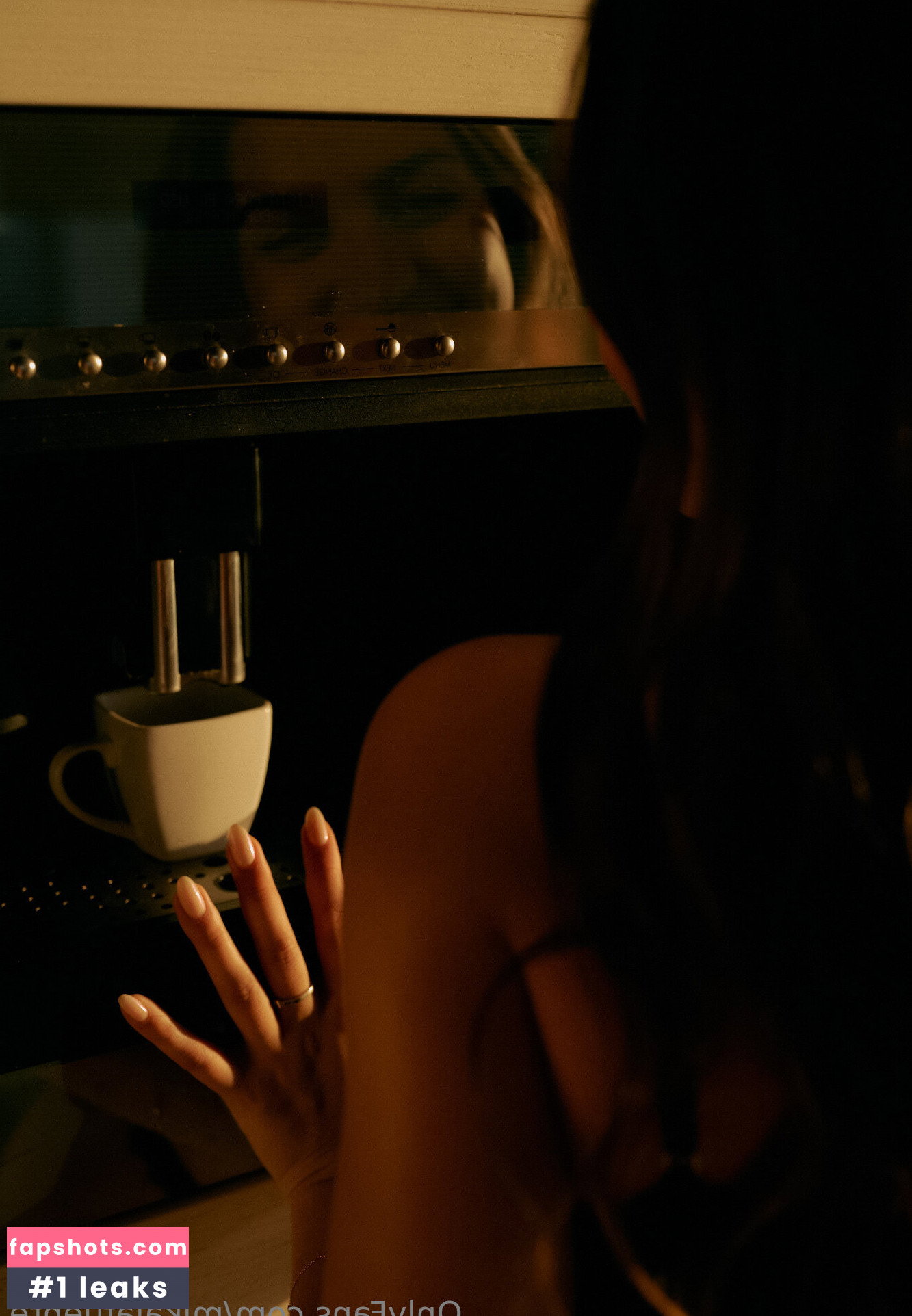 Mikaela Lafuente gallery photo #4130