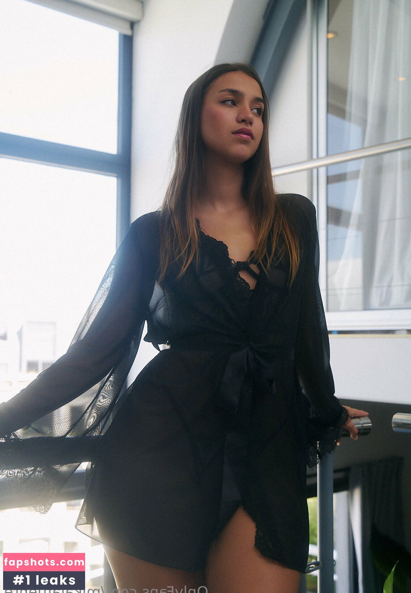 Mikaela Lafuente gallery photo #205