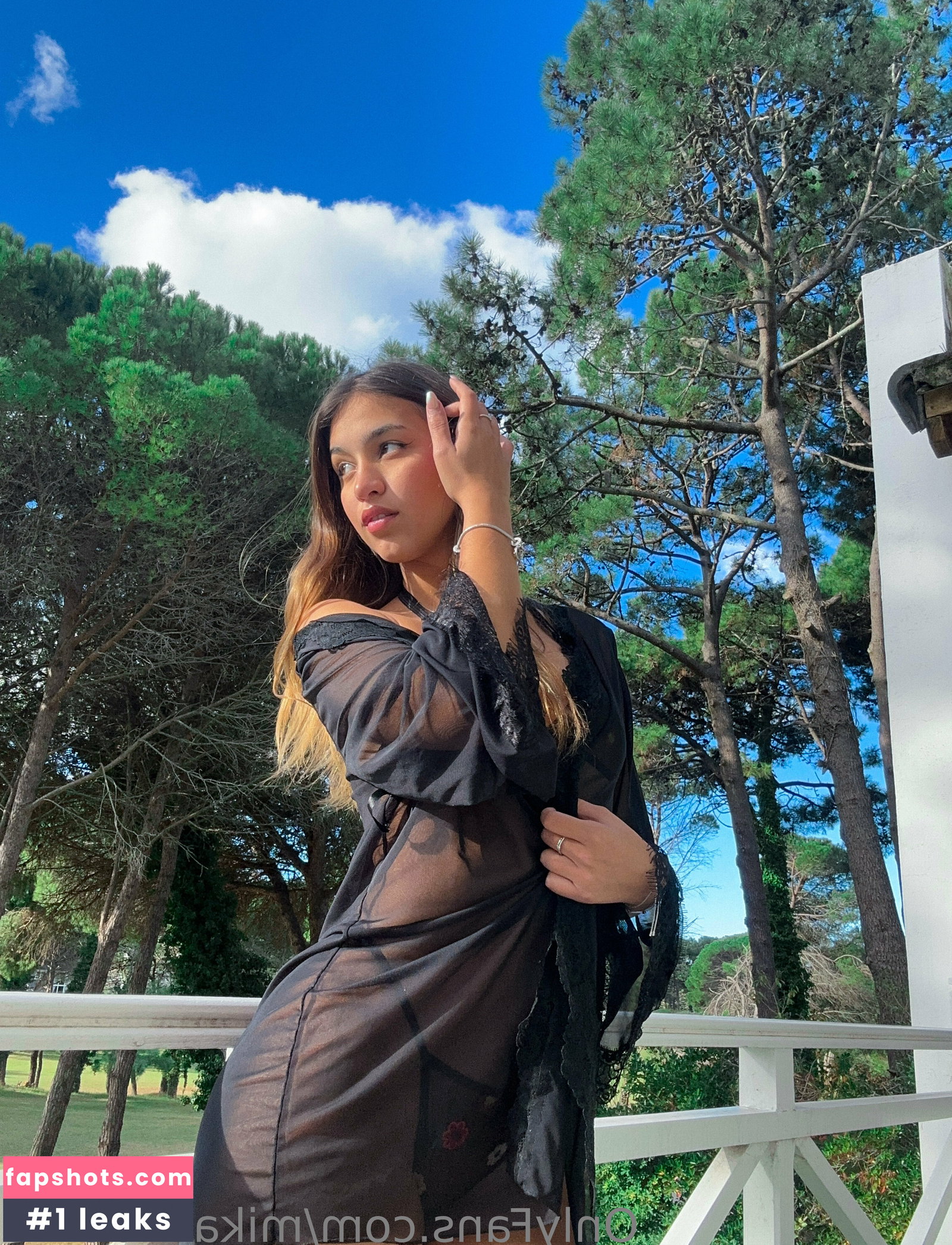 Mikaela Lafuente gallery photo #194