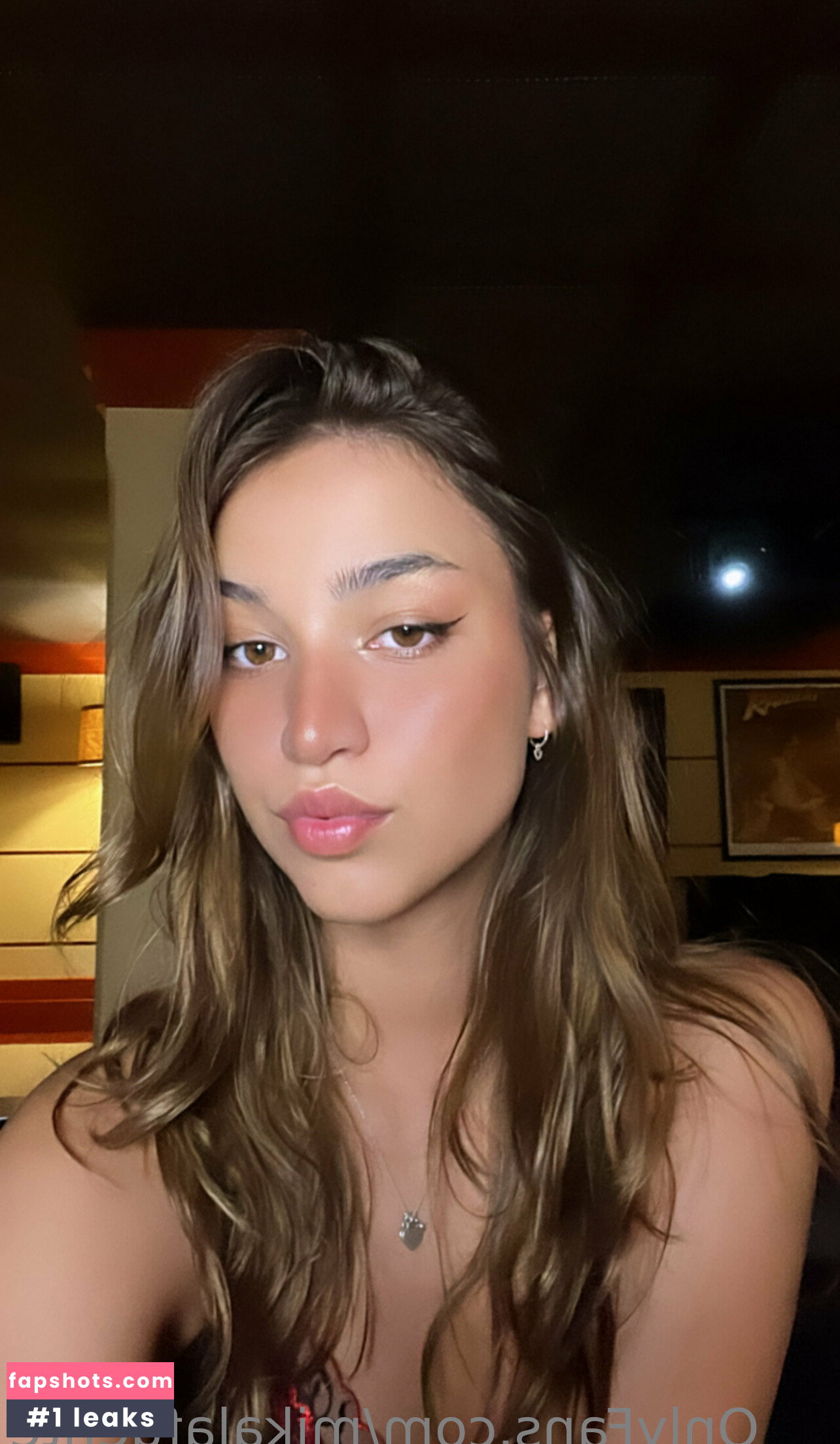 Mikaela Lafuente gallery photo #2203