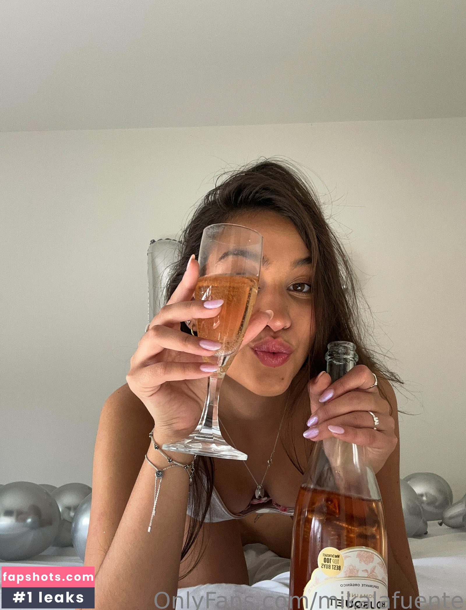 Mikaela Lafuente gallery photo #649