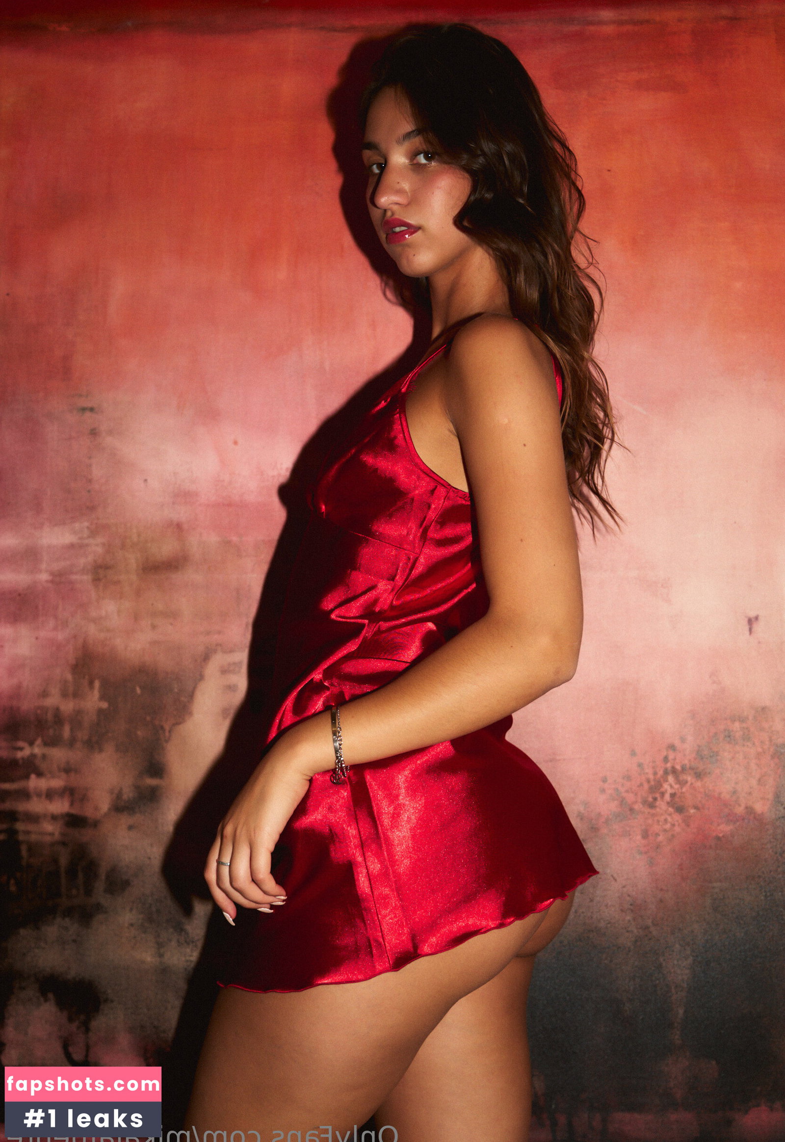 Mikaela Lafuente gallery photo #3627