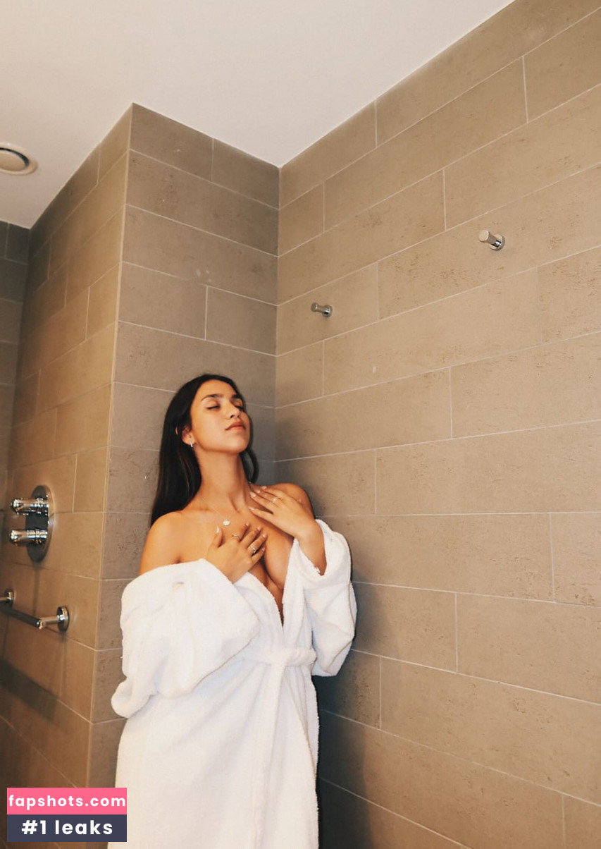 Mikaela Lafuente gallery photo #1798