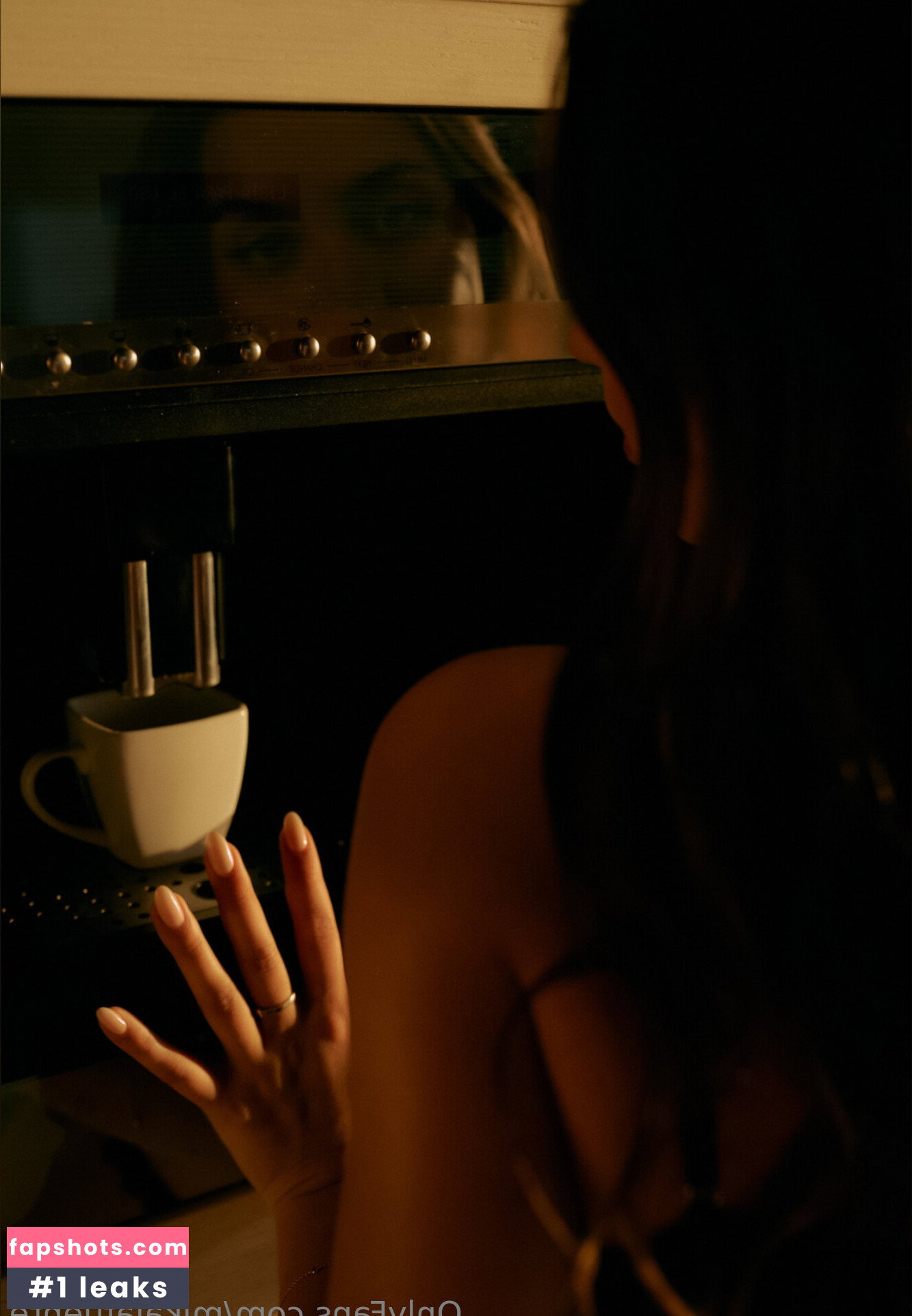 Mikaela Lafuente gallery photo #4376