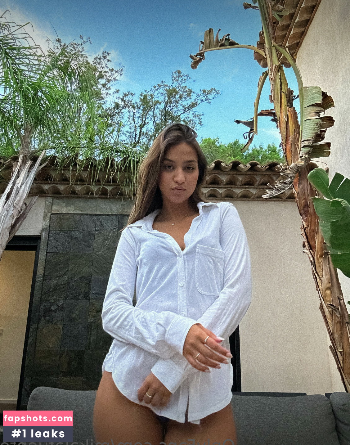 Mikaela Lafuente gallery photo #4151