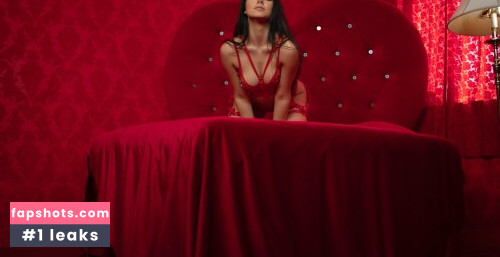 Mikaela Pascal gallery photo #1384