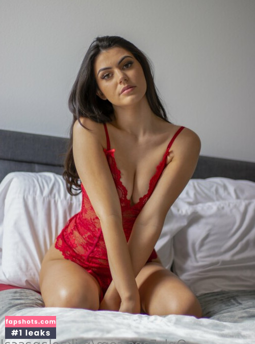 Mikaela Pascal gallery photo #1905