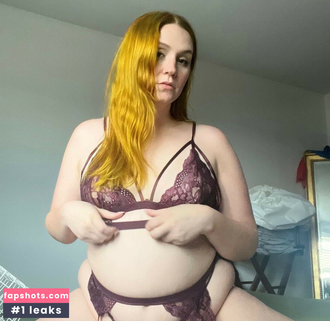 mikaelaistired Nude Leaks OnlyFans Photos #20 - LeakJerk