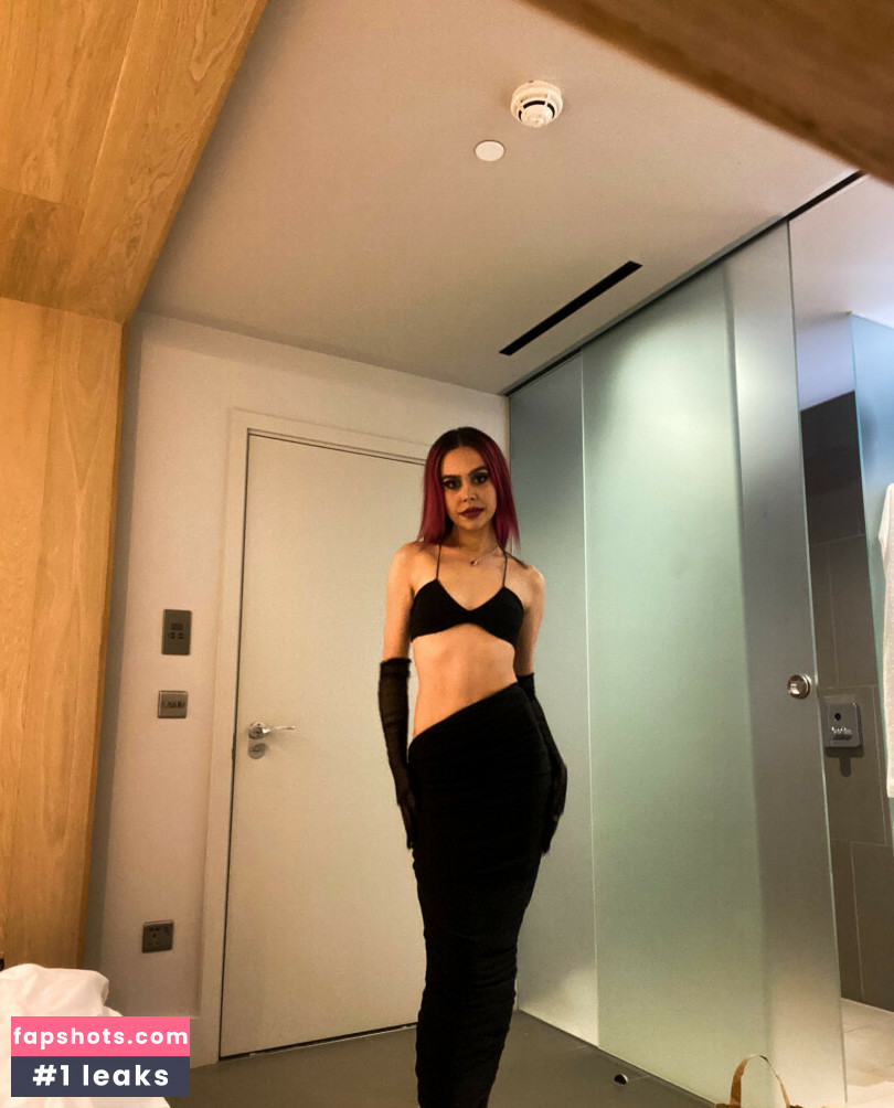 Mikaila Delgado gallery photo #11