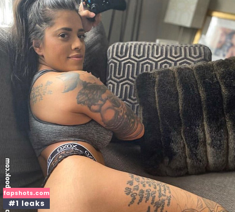 Mikayla Dabash gallery photo #13