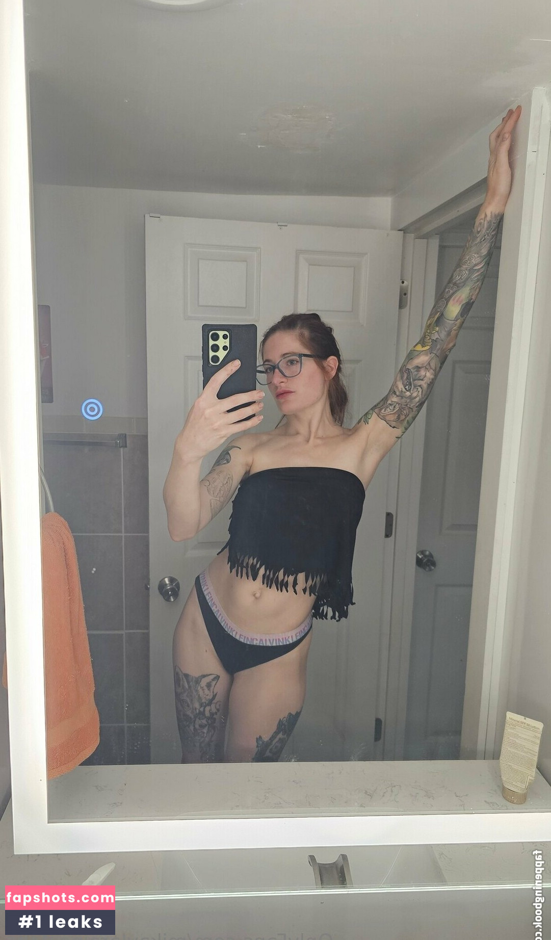 mikaylarainesfans gallery photo #22