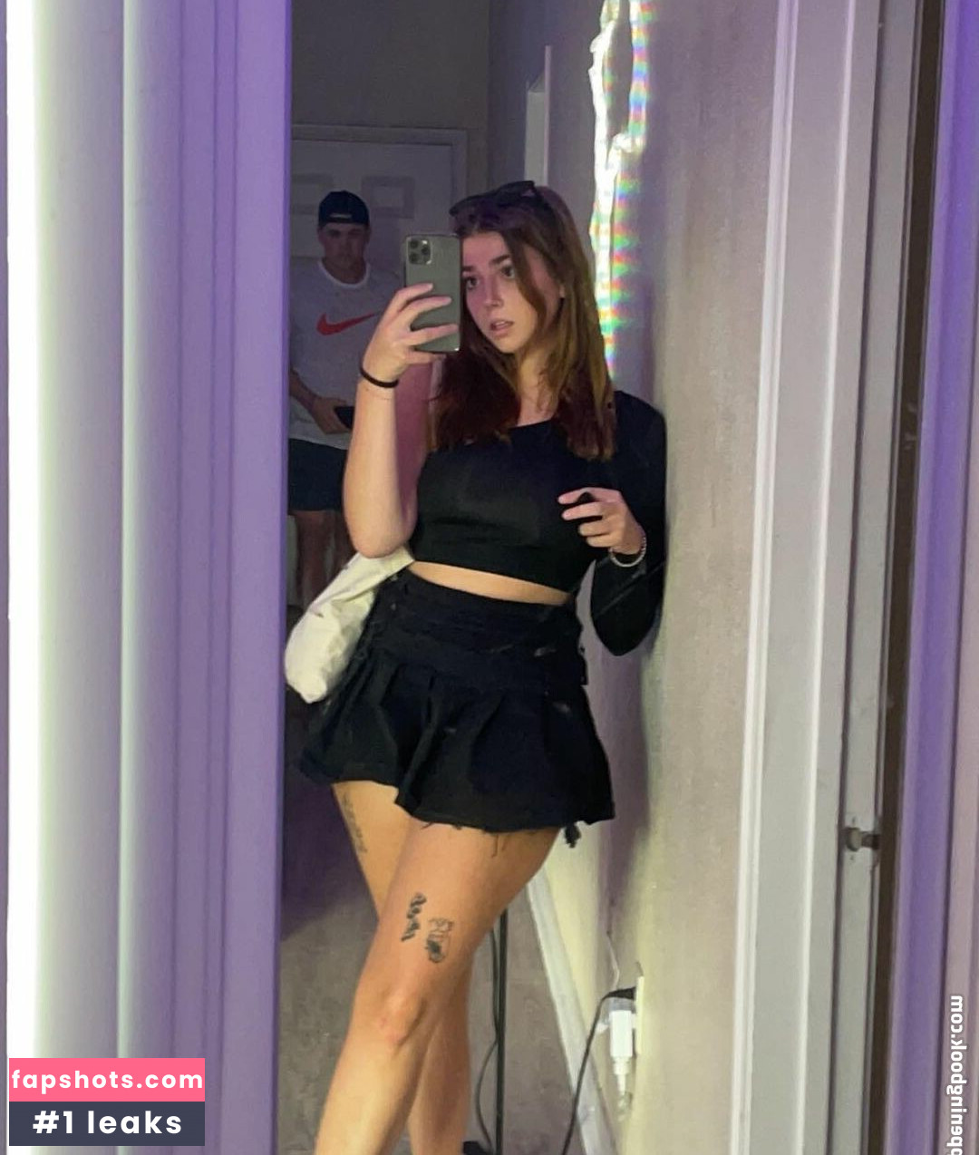 mikellamia nude babe gallery