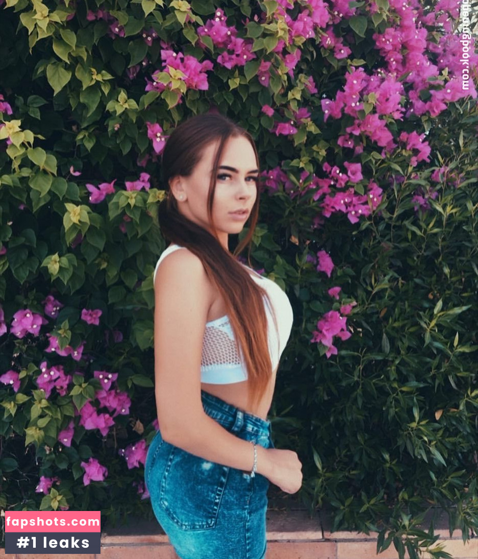 Mikhalina Novakovskaya gallery photo #52