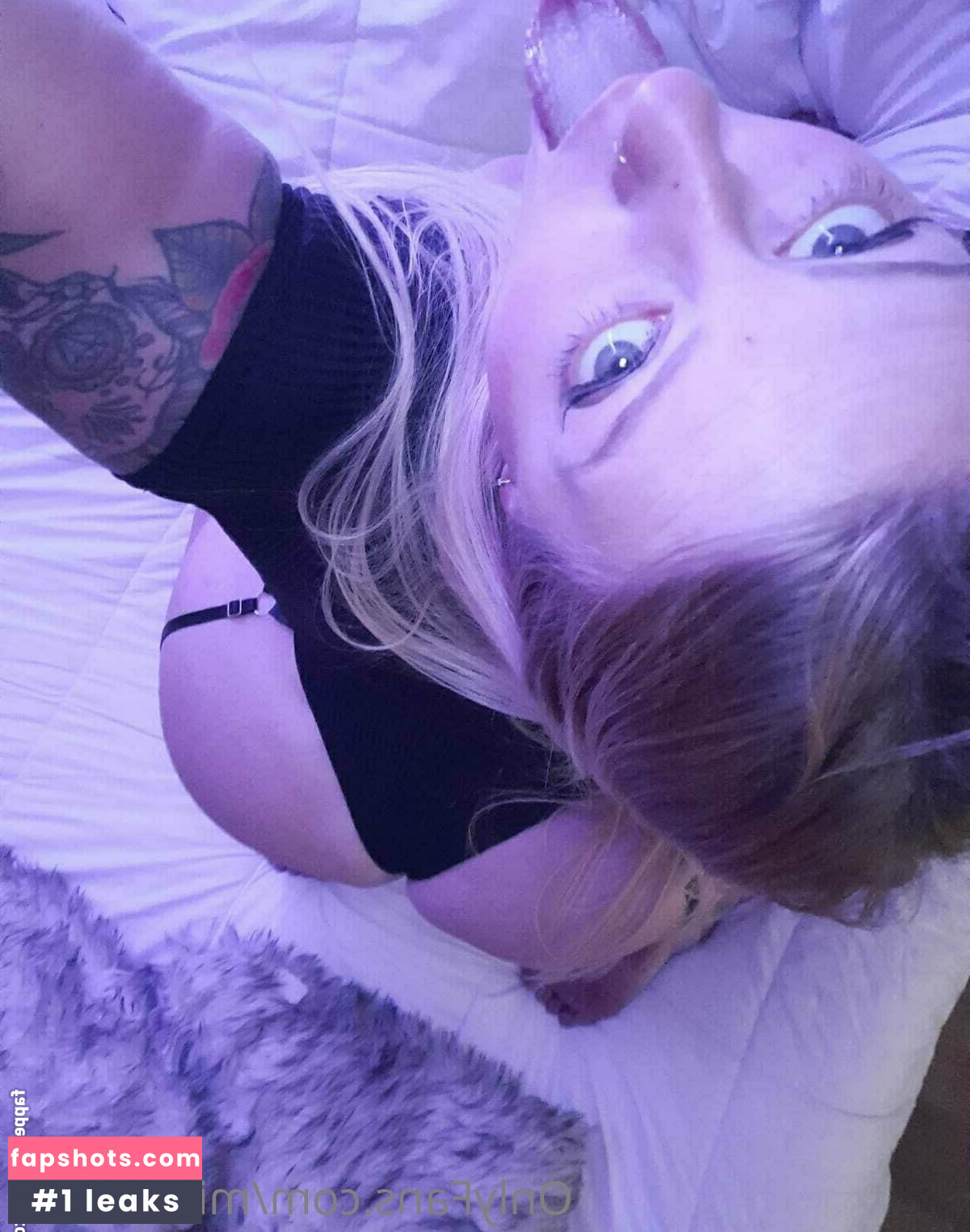 mikhelaxxx gallery photo #17