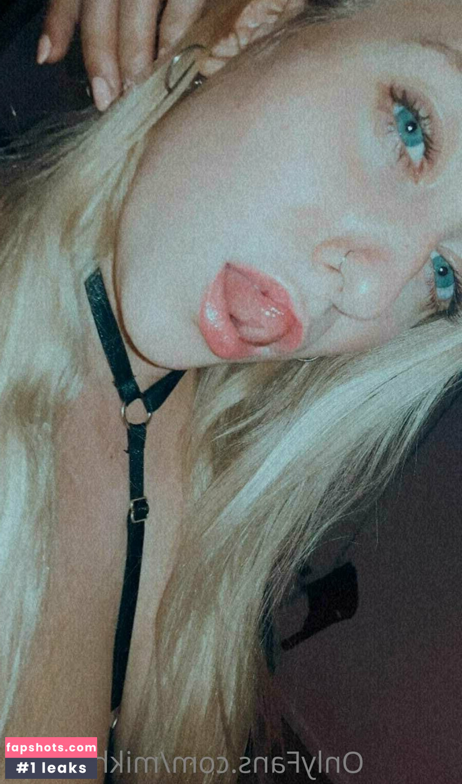 mikhelaxxx gallery photo #8