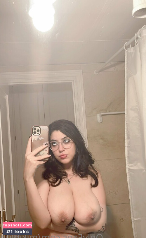 Mikiblue gallery photo #241