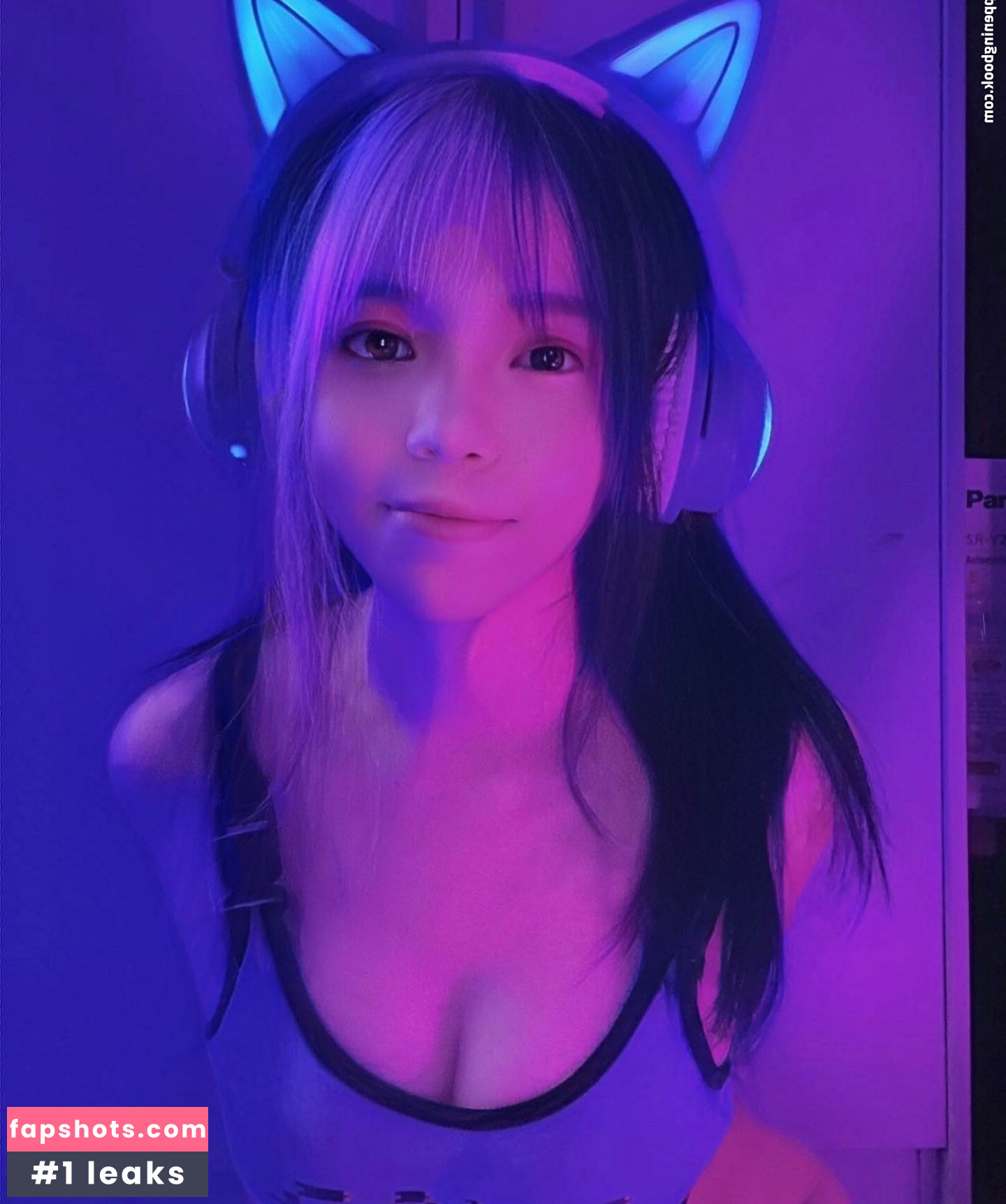 mikoqiqi_ gallery photo #32