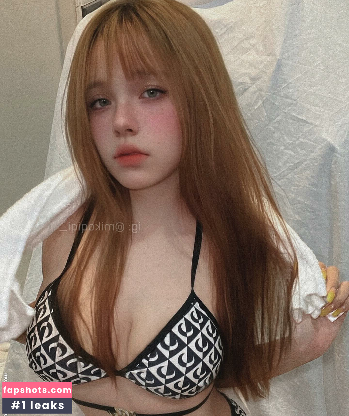 mikoqiqi_ gallery photo #9