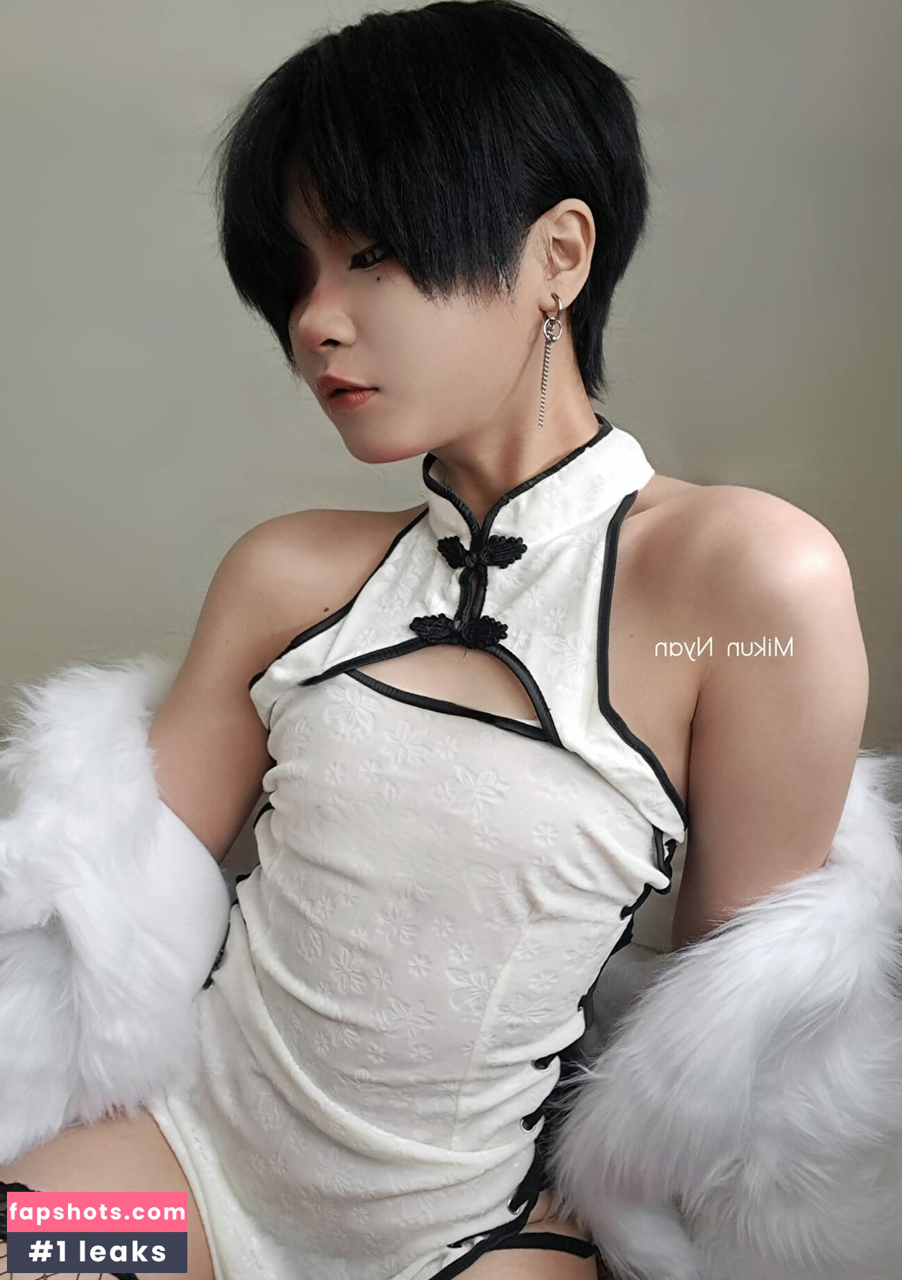 Mikun Nyan gallery photo #27