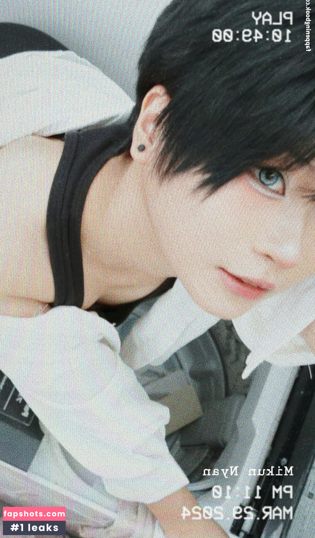 Mikun Nyan gallery photo #32