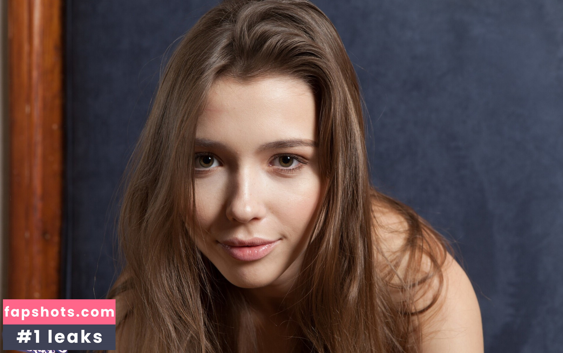 Mila Azul gallery photo #1542