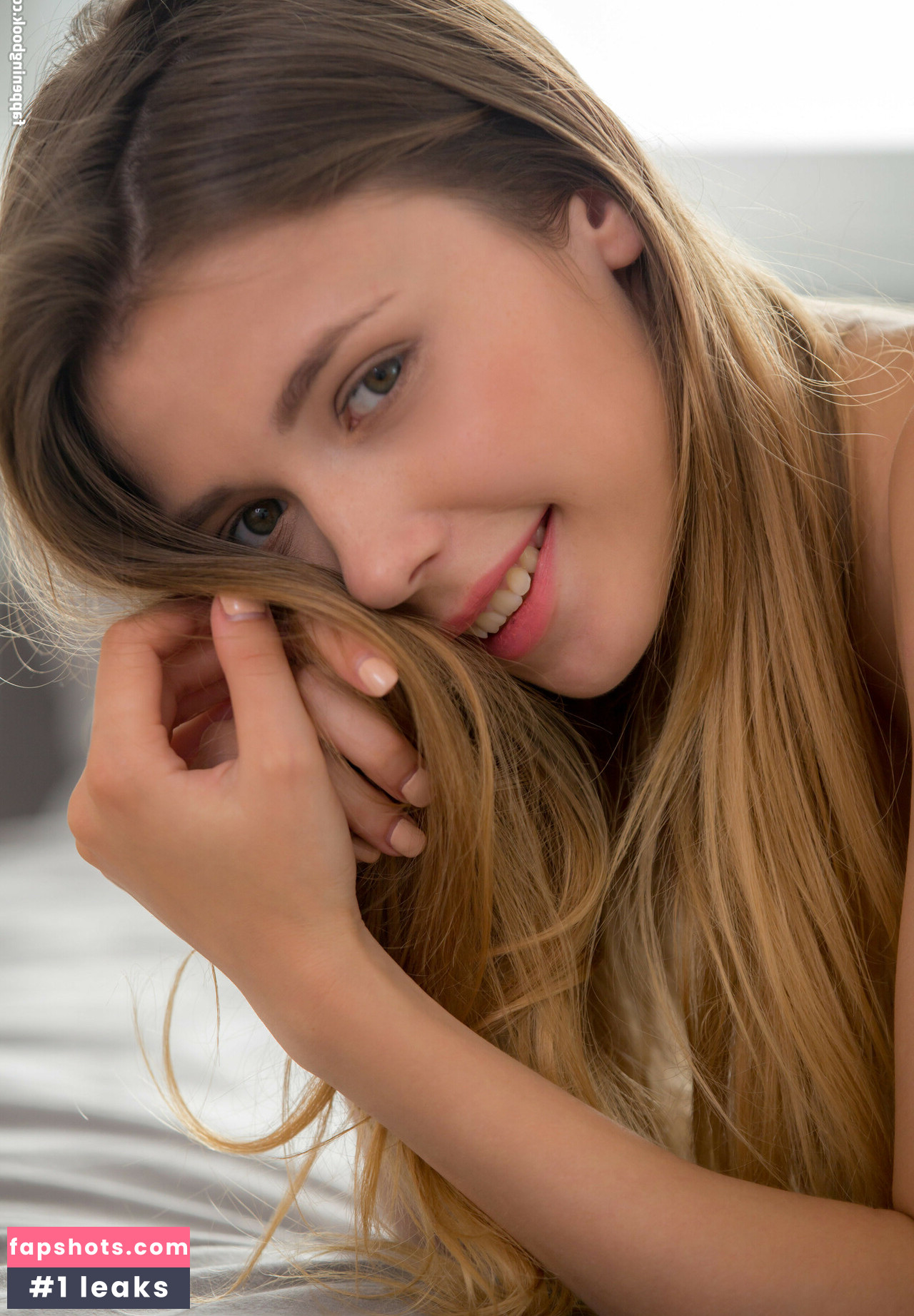 Mila Azul gallery photo #1709