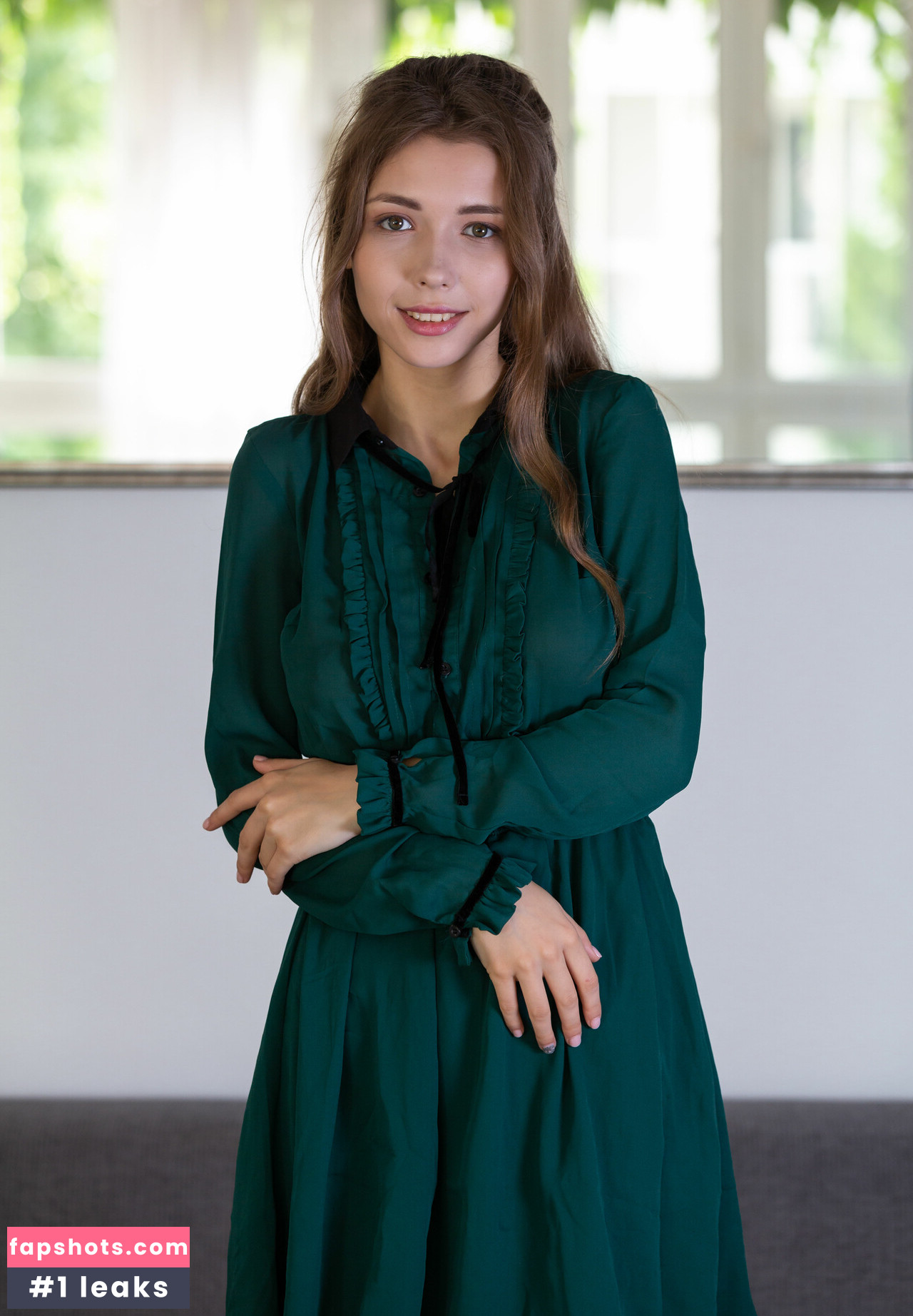 Mila Azul gallery photo #2502