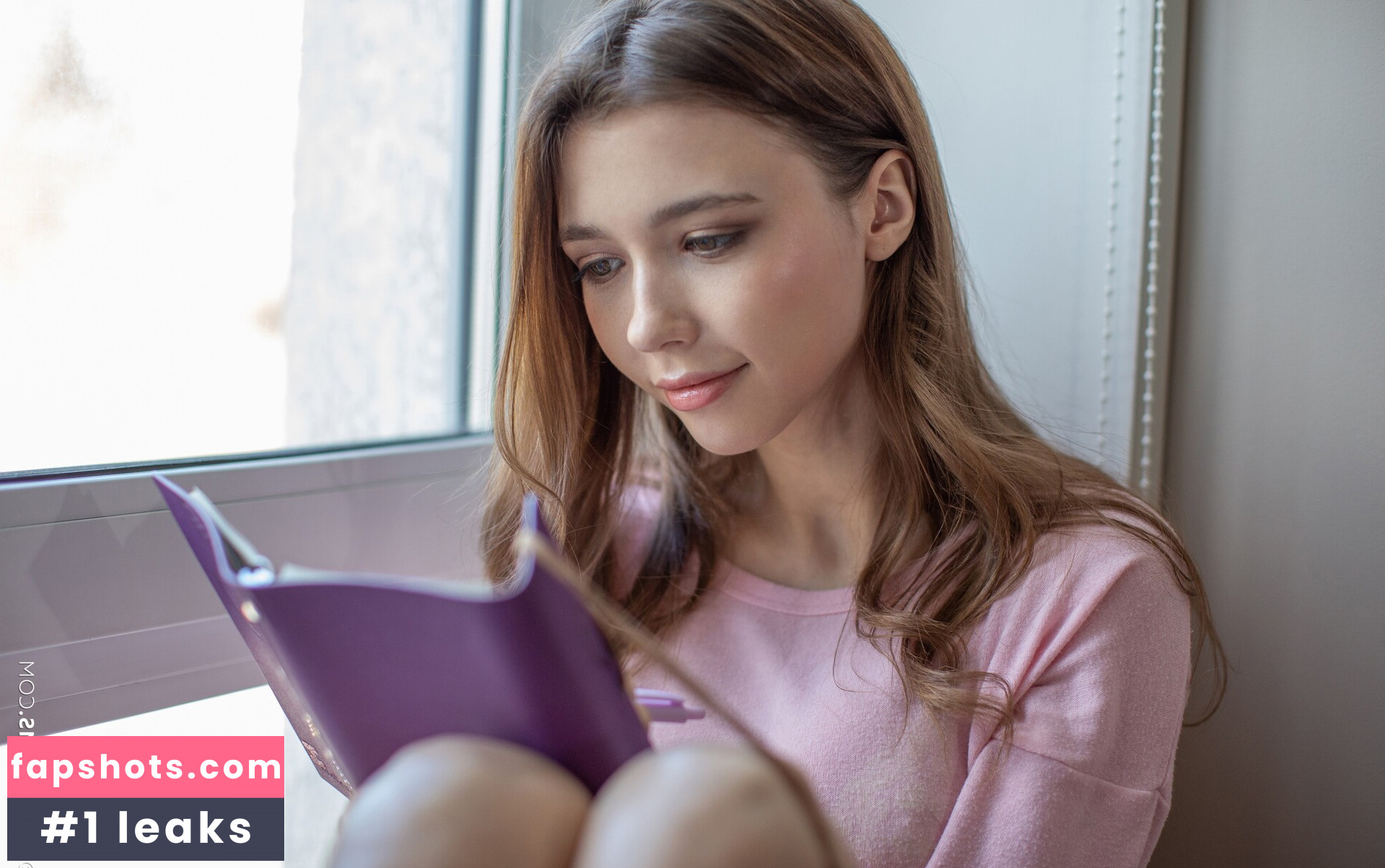 Mila Azul gallery photo #2694