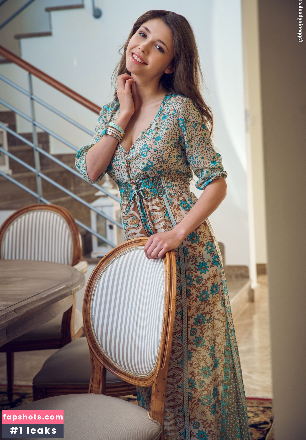 Mila Azul gallery photo #2921