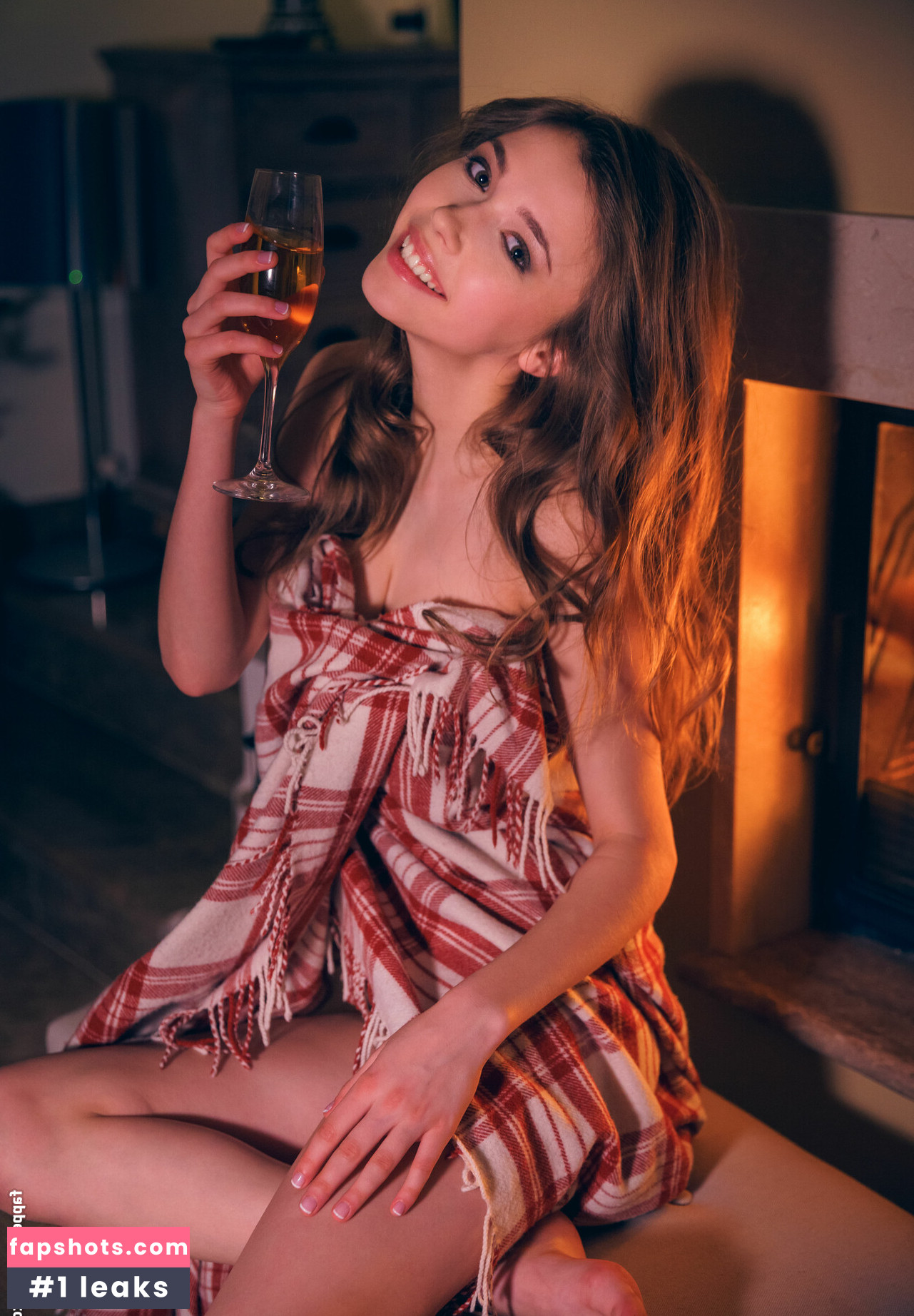 Mila Azul gallery photo #3412